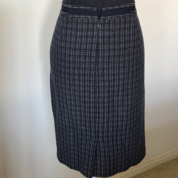 NW Boden Pencil Skirt - Picture 2 of 6